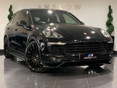 PORSCHE